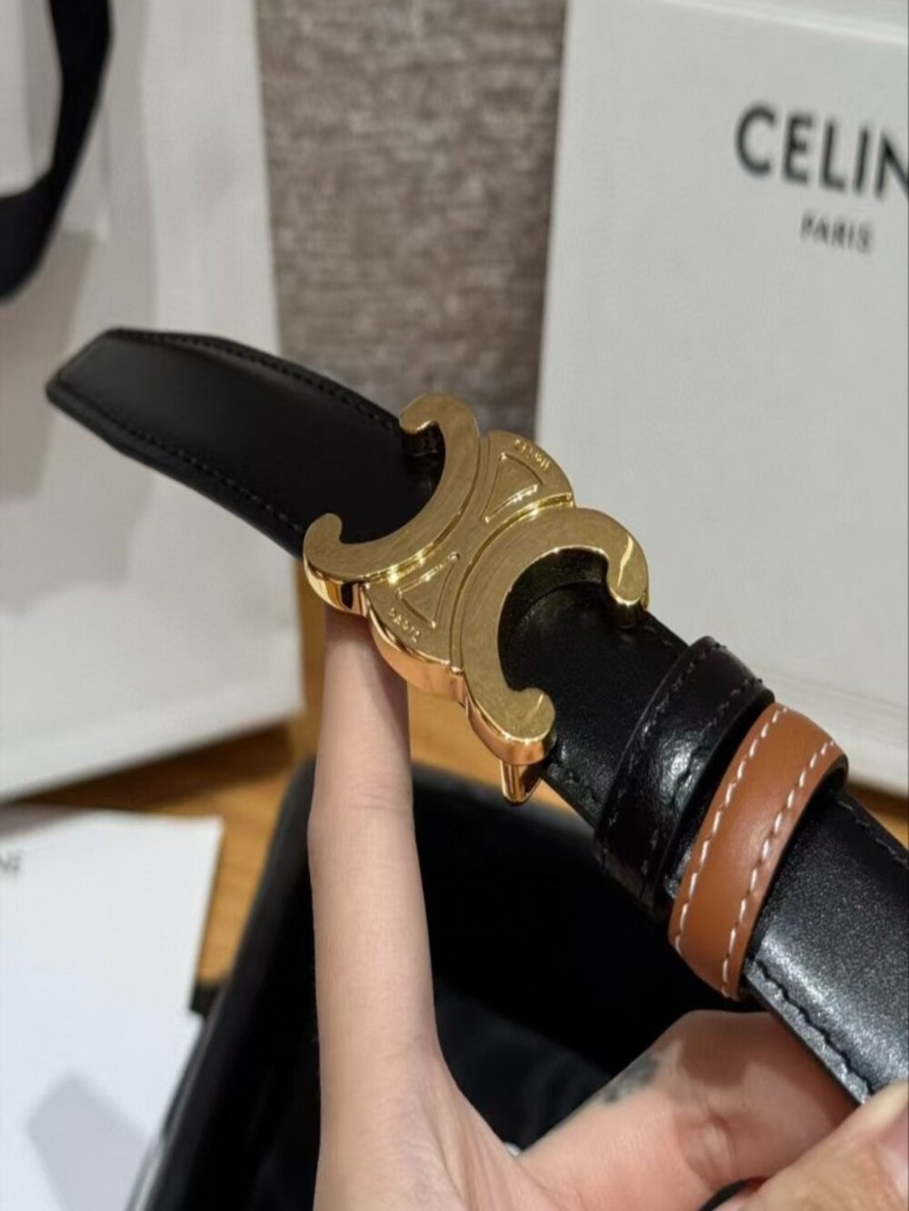 CELINE Double-sided belt - Picture 7 of 7